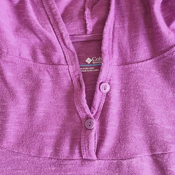 Columbia Lightweight Hoodie Shirt/Top. Sz L.  Plum.   Pocket - Picture 4 of 7